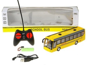 AUTOBUS SZKOLNY R/C 1:32, ADAR