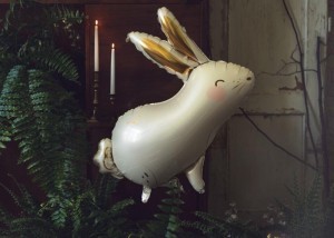 BALON FOLIOWY ZAJĄC 67X88CM