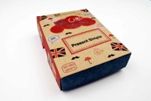 FUN CARD ENGLISH PRESENT SIMPLE CREATIVO, CREATIVO