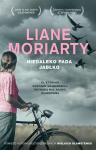 NIEDALEKO PADA JABŁKO
